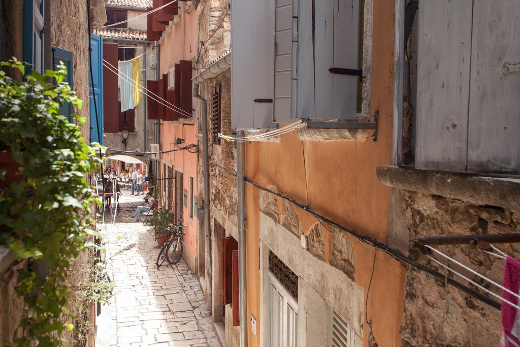 Apartment Zdenac Rovinj Oda fotoğraf